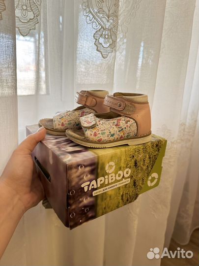 Кожаные сандали для девочки tapiboo 21р