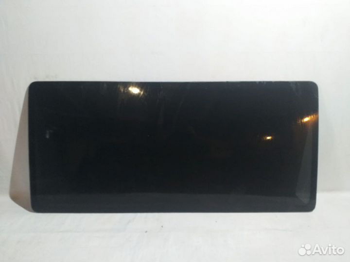 Боковое стекло. Volkswagen Transporter