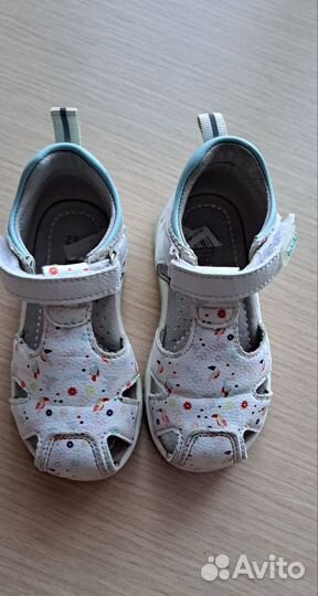 Сандалии для девочки