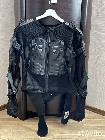 Моточерепаха панцирь защита новый для сноуборда