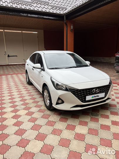 Hyundai Solaris 1.6 AT, 2021, 195 000 км