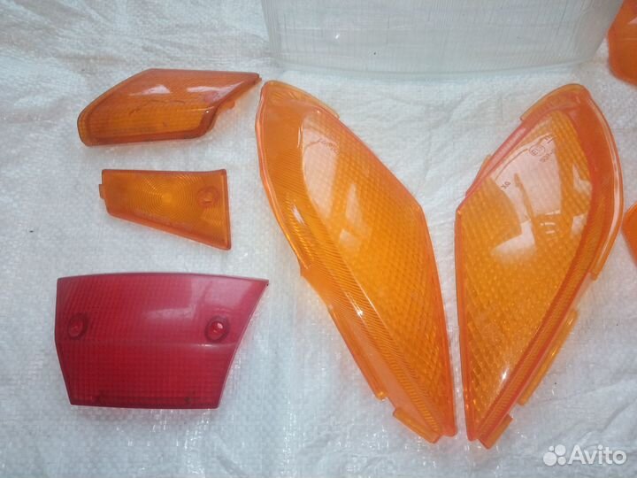 Стекла фар,поворотов(передние) на японские скутера