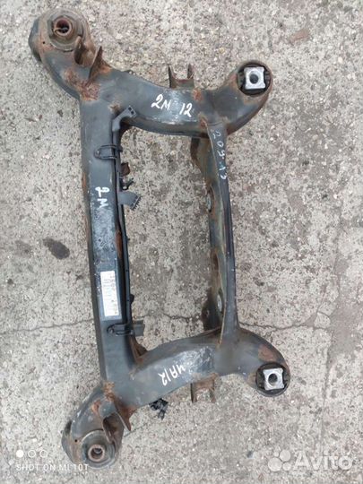 Задняя балка подрамник мерседес w209