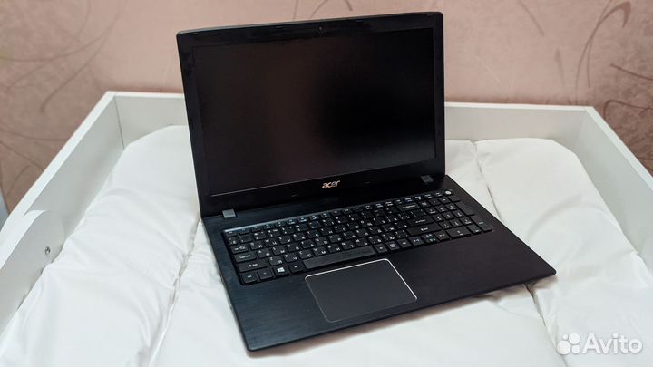 Ноутбук Acer Aspire e5-575g