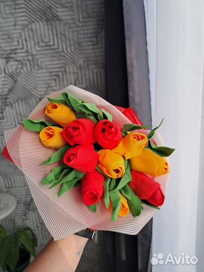 Тюльпаны из фоамирана