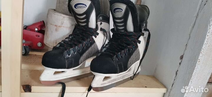Коньки хоккейные ccm
