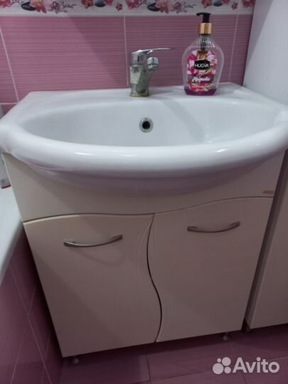 Комплект мебели для ванной комнаты бу