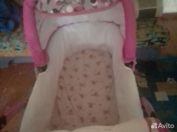 Прогулочная коляска как новая