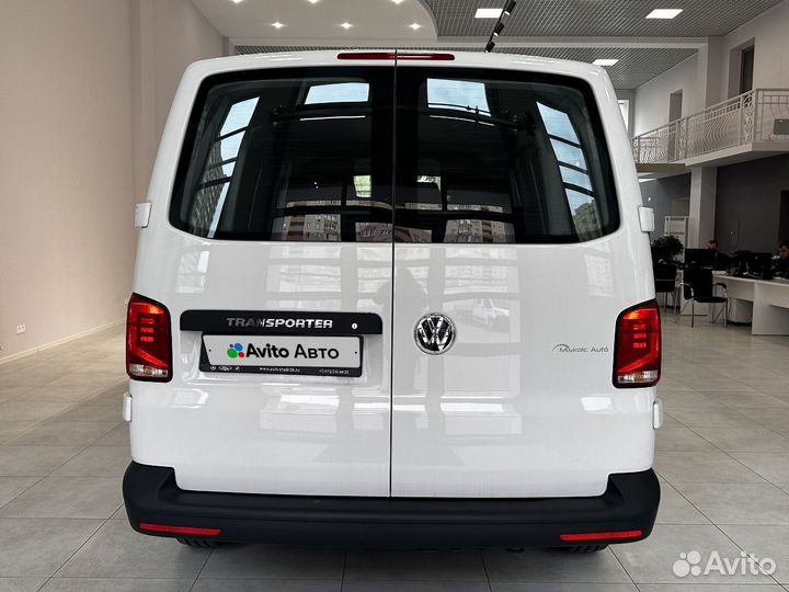 Volkswagen Transporter цельнометаллический, 2022