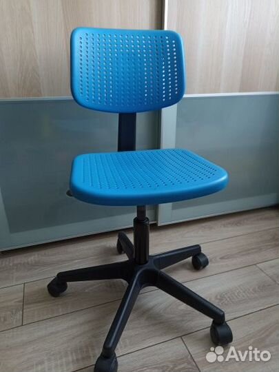 Офисный стул IKEA альрик, ABS пластик