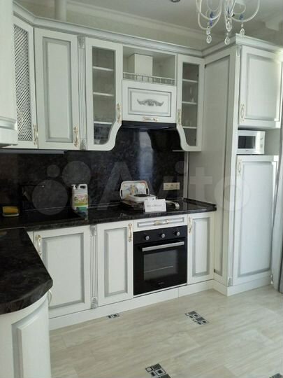 2-к. квартира, 37 м², 1/3 эт.