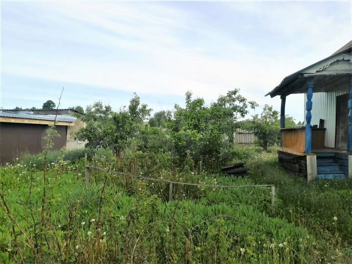 Дом 25,6 м² на участке 26,4 сот.