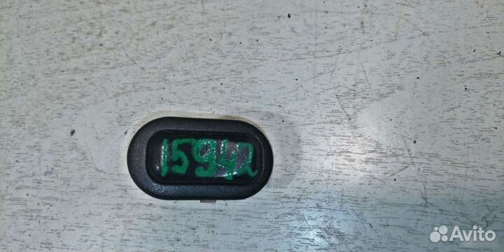 Кнопка стеклоподъемника передняя Opel Астра G 1999