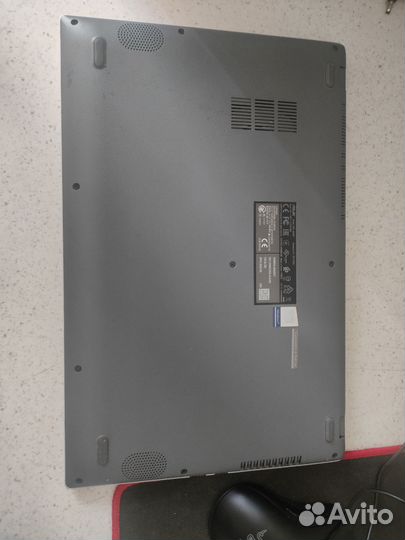 Ноутбук asus