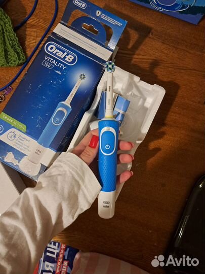 Oral b vitality 100