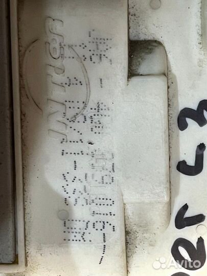 Замок двери задней правой Volkswagen Touareg 2