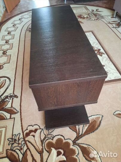 Столик или тумба на колесиках 90х35 высота 62см