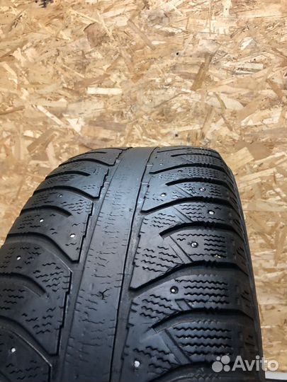 Bridgestone Ice Cruiser 7000 265/65 R17