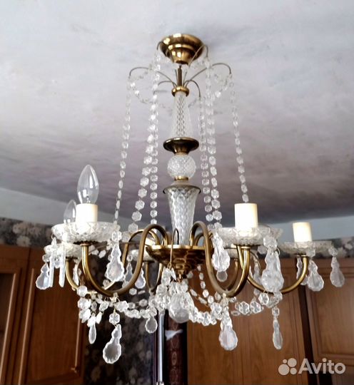 Люстра потолочная