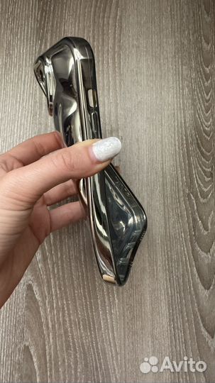 Чехол на iPhone 13 силиконовый