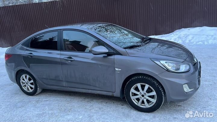 Hyundai Solaris 1.6 МТ, 2011, 205 000 км