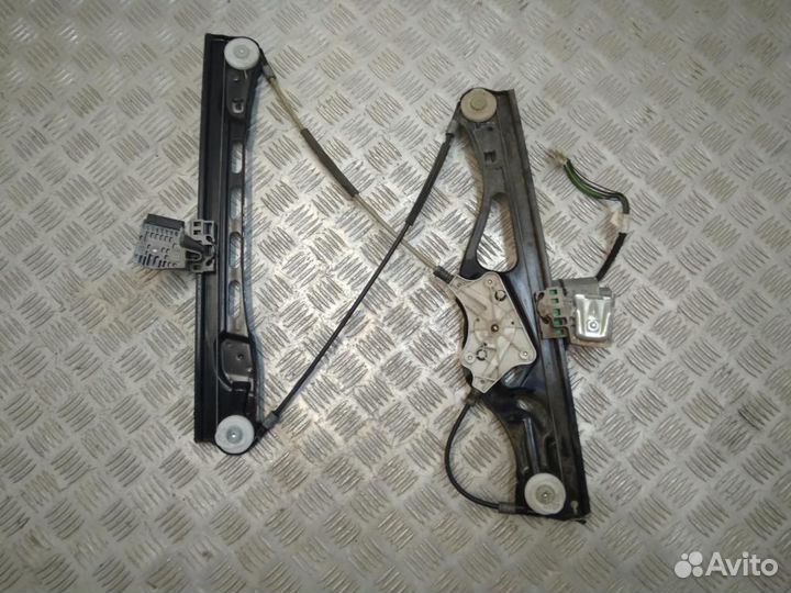 Стеклоподъемник передний правый Mercedes-Benz