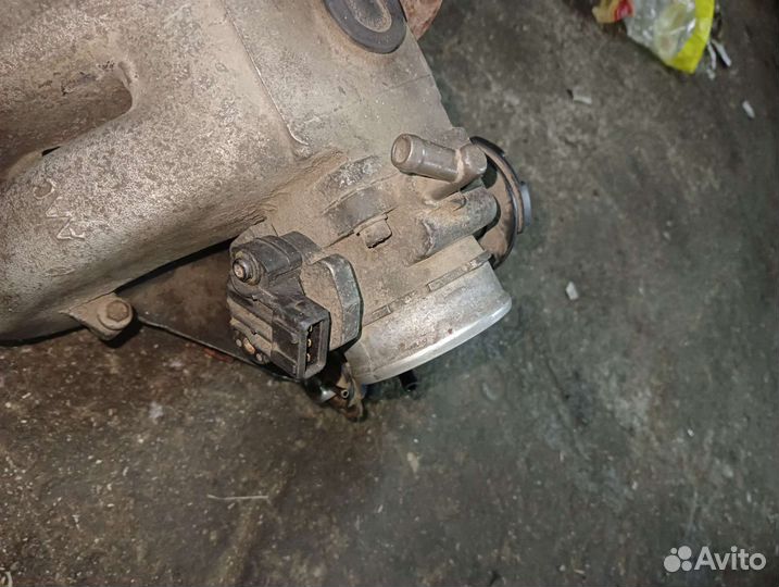 Коллектор впускной Aac 2.0 бензин Transporter T4