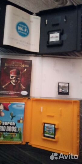 Nintendo DS lite с играми