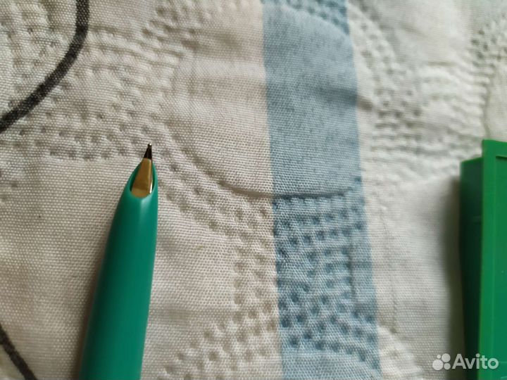 Новая перьевая ручка 1995 г