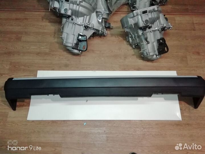 Бампер задний в сборе без кронштейнов 2107 новый