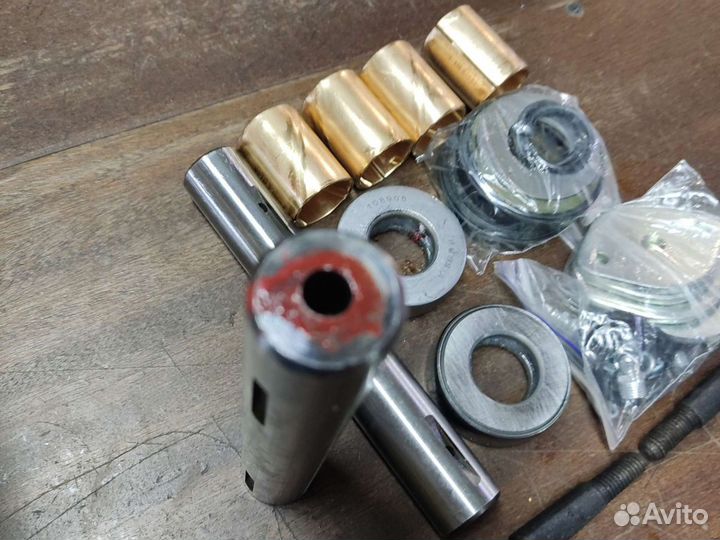 Шкворня Газель с отверстием для смазки