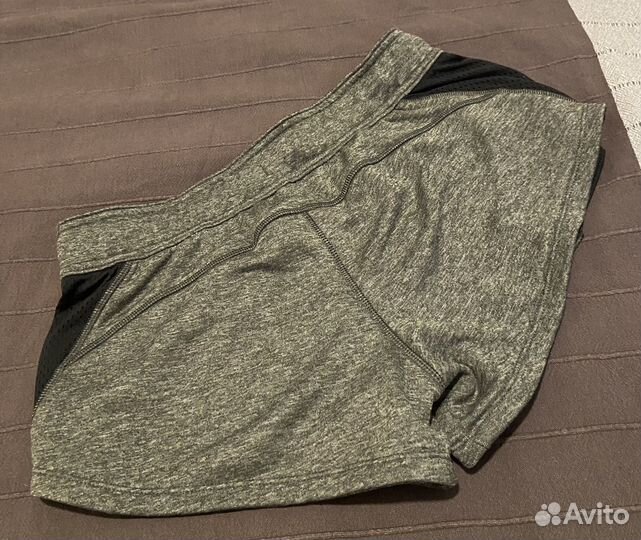 Шорты Under Armour р.S/M