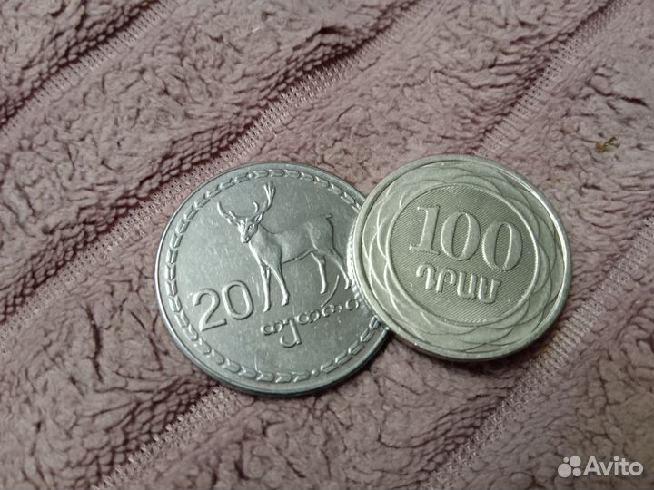 Грузинские лари 120