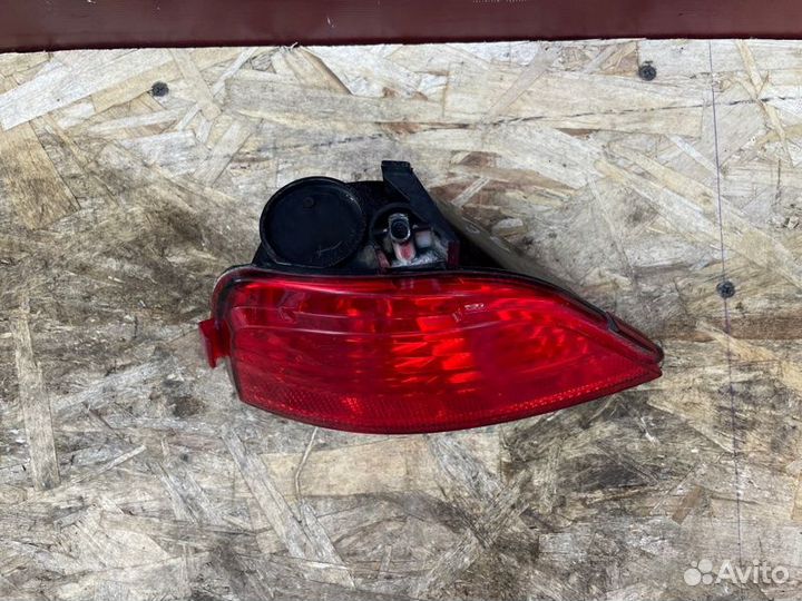 Фонарь противотуманный задний правый Renault