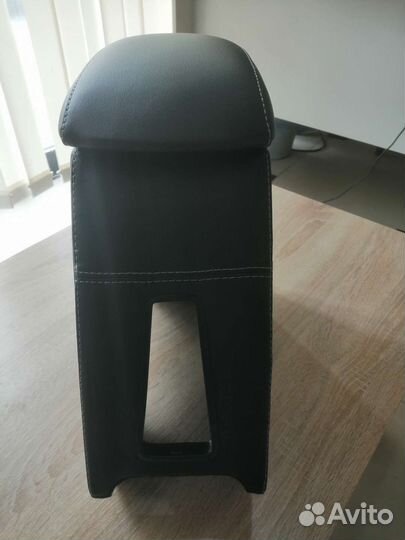 Подлокотник передний для LADA Granta/Datsun On-Do