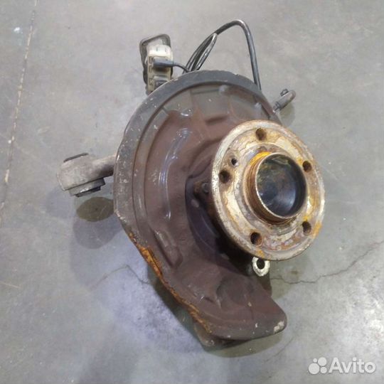 Ступица задняя левая mercedes W246 W176