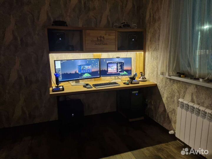 Компьютерный стол из массива дуба