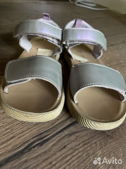 Сандали для девочки 28 размер