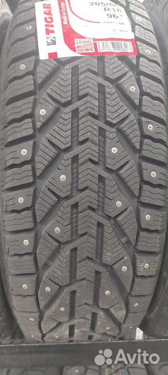 Tigar Ice 215/60 R17
