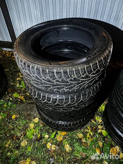 Hankook Winter I'Pike 225/60 R17