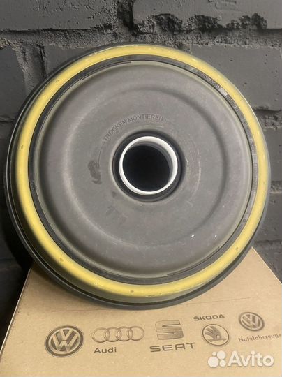 Сальник крышка DSG6 DQ250 Volkswagen: Passat CC