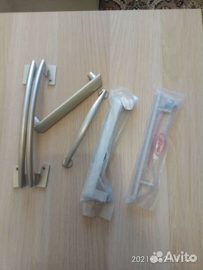 Мебельная фурнитура