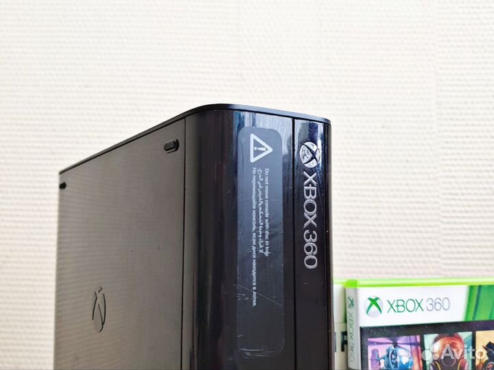 Xbox 360 E 250GB