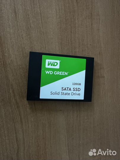 Жесткий диск SSD wd green SATA 120 gb