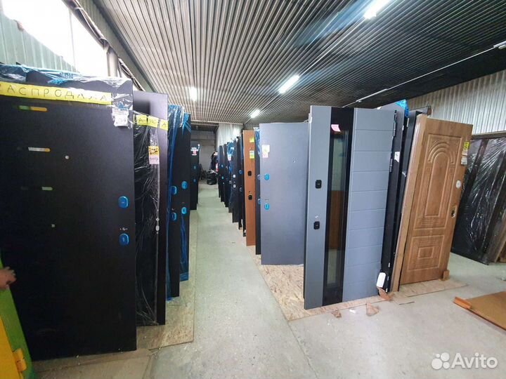 Входные двери со склада