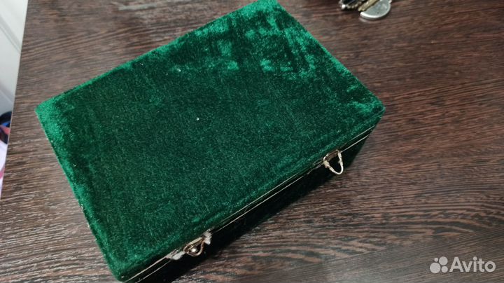 Бокалы из оникса в шкатулке