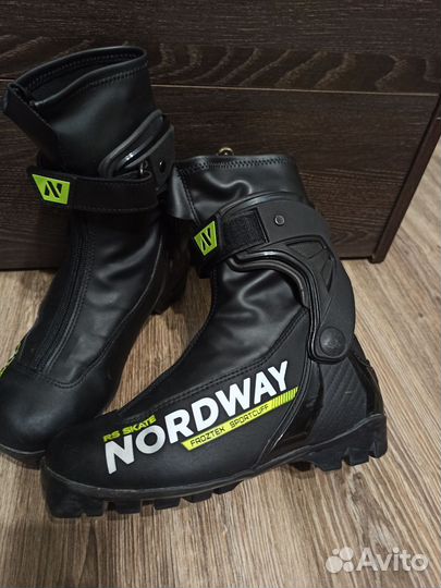 Лыжные ботинки nordway