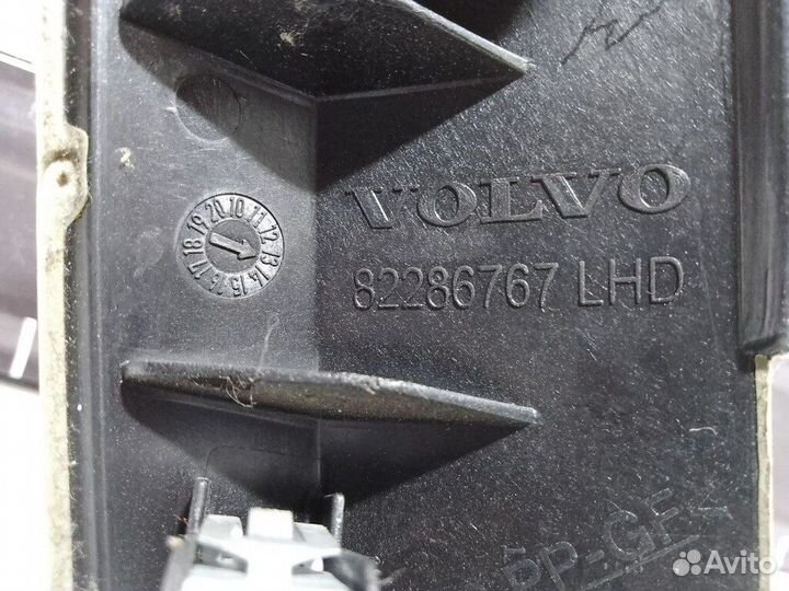 Декоративная накладка панели левая Volvo FH 4 8228