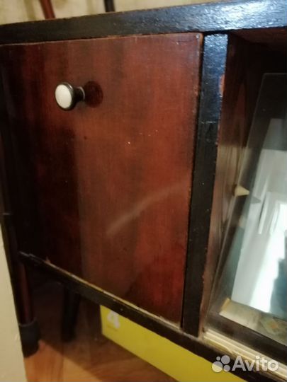 Трюмо с зеркалом времен СССР