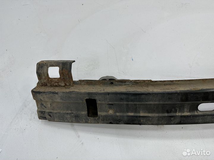 Hyundai Accent тагаз задний усилитель бампера